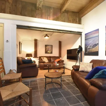 Spacious In With Terrace