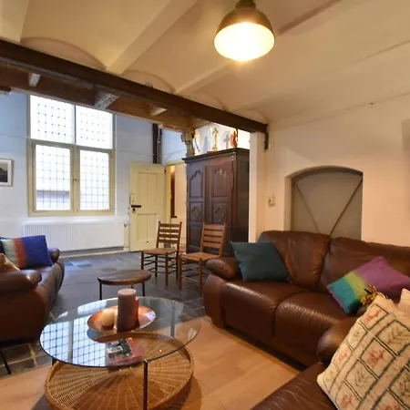 Spacious In With Terrace