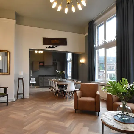 Spacious In With Terrace Holiday home