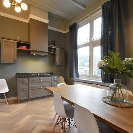 Spacious In With Terrace Holiday home